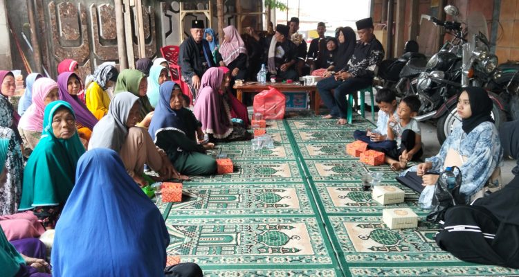 Santunan Yatim dan Kaum Dhuafa di Ponpes Nurussamawati wal Ardhi