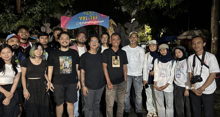 Komunitas Semanggi (Semangat Berbagi)