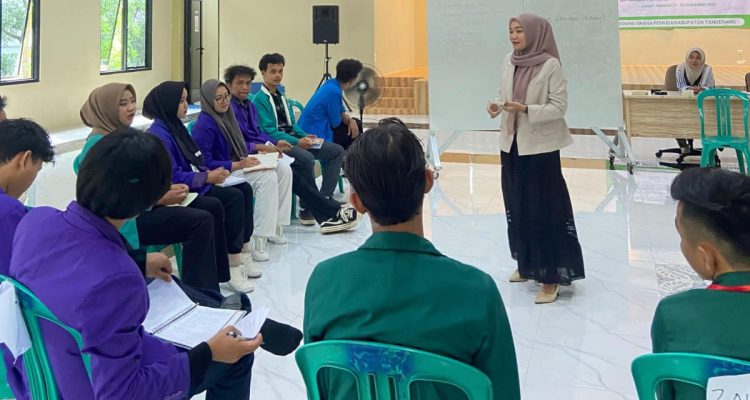 Winda Sari Aktivis Perempuan, Pengurus Kohati BADKO Jabodetabeka-Banten